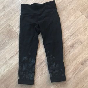 Size 4 Lulu Lemon Crops with Peacock Detail